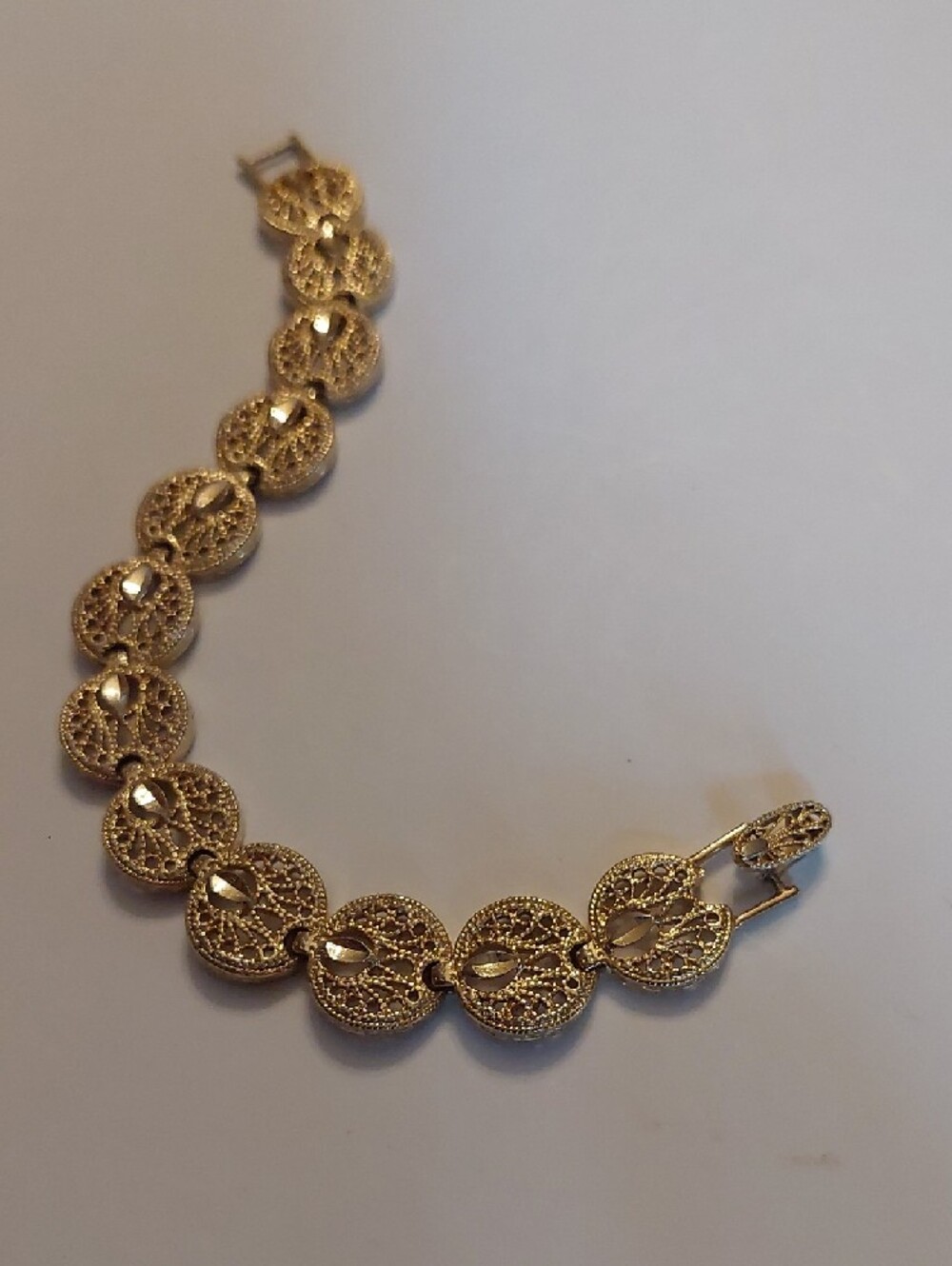 Diamond-cut Goldtone Dainty Filigree Link Bracelet And Station Necklace EUC - Picture 3 of 16